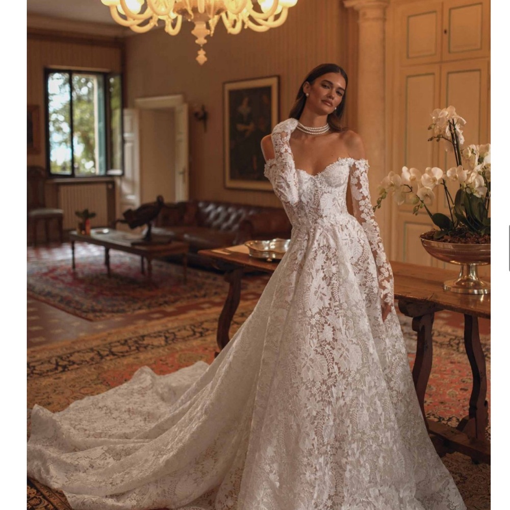 Elegant White Lace Off-Shoulder Gown